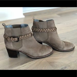 Greige Leather Sperry Booties